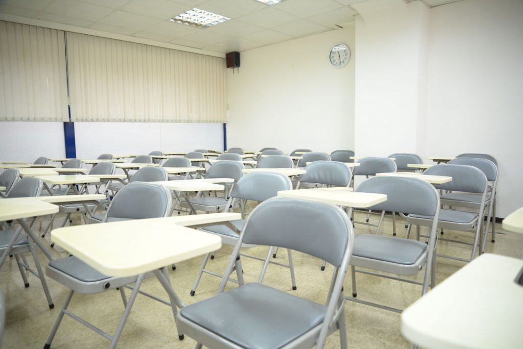 時代國際教室環境