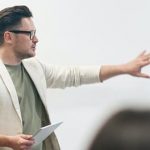 多益教學名師技巧，讓你分數3級跳！